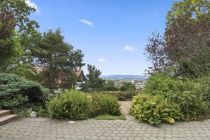 Property grounds - Appartement paisible avec terrasse (Domdidier)