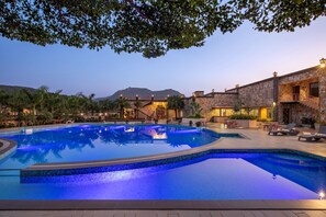 Pool - Vikrama Heritage Resort Pavagadh (Halol)