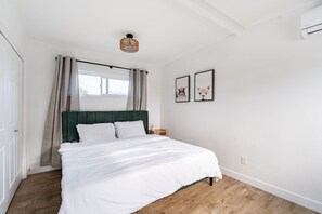 5 chambres, bureau, fer et planche à repasser, Wi-Fi