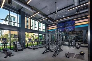Fitness facility - 1 bedroom apartment w/ TV, AC, Wi-fi in OC (Stanton)