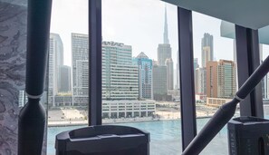 Gym - LUX The Modern Binghatti Canal Suite (Dubai)