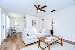 تلفزيون ذكي، كُتُب