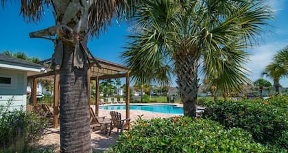 Avian Forest Four Bedroom, Three Bath, Golf Villa