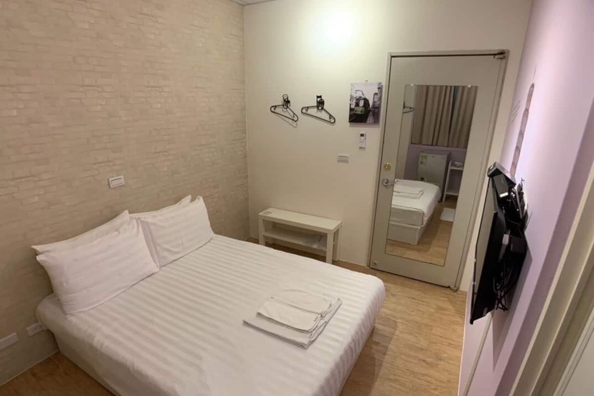 Chambre | 1 chambre, ameublement personnalisé, Wi-Fi gratuit