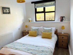 2 bedrooms, individually decorated, individually furnished, free WiFi - Shipload Cottage (Bideford)