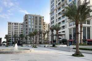 Exterior - Luxury 1BR at Vida Residences (Dubai)