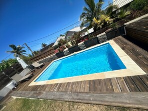 Outdoor pool - Villa "lombok" Entre Asie et Océan Indien (Saint Paul)