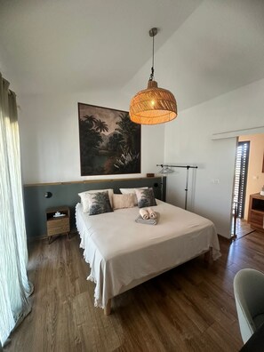 3 bedrooms, desk, iron/ironing board, travel cot - Villa "lombok" Entre Asie et Océan Indien (Saint Paul)