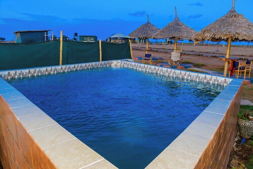 Amanya Tent Sleeps 2 Near Wildlife