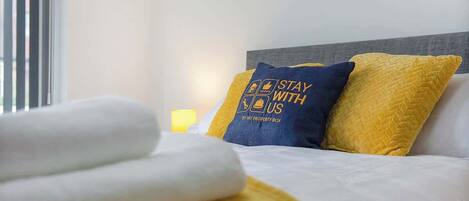 3 bedrooms, iron/ironing board, Internet, bed sheets