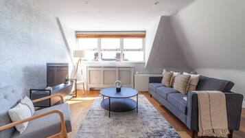 Apartment | Living area