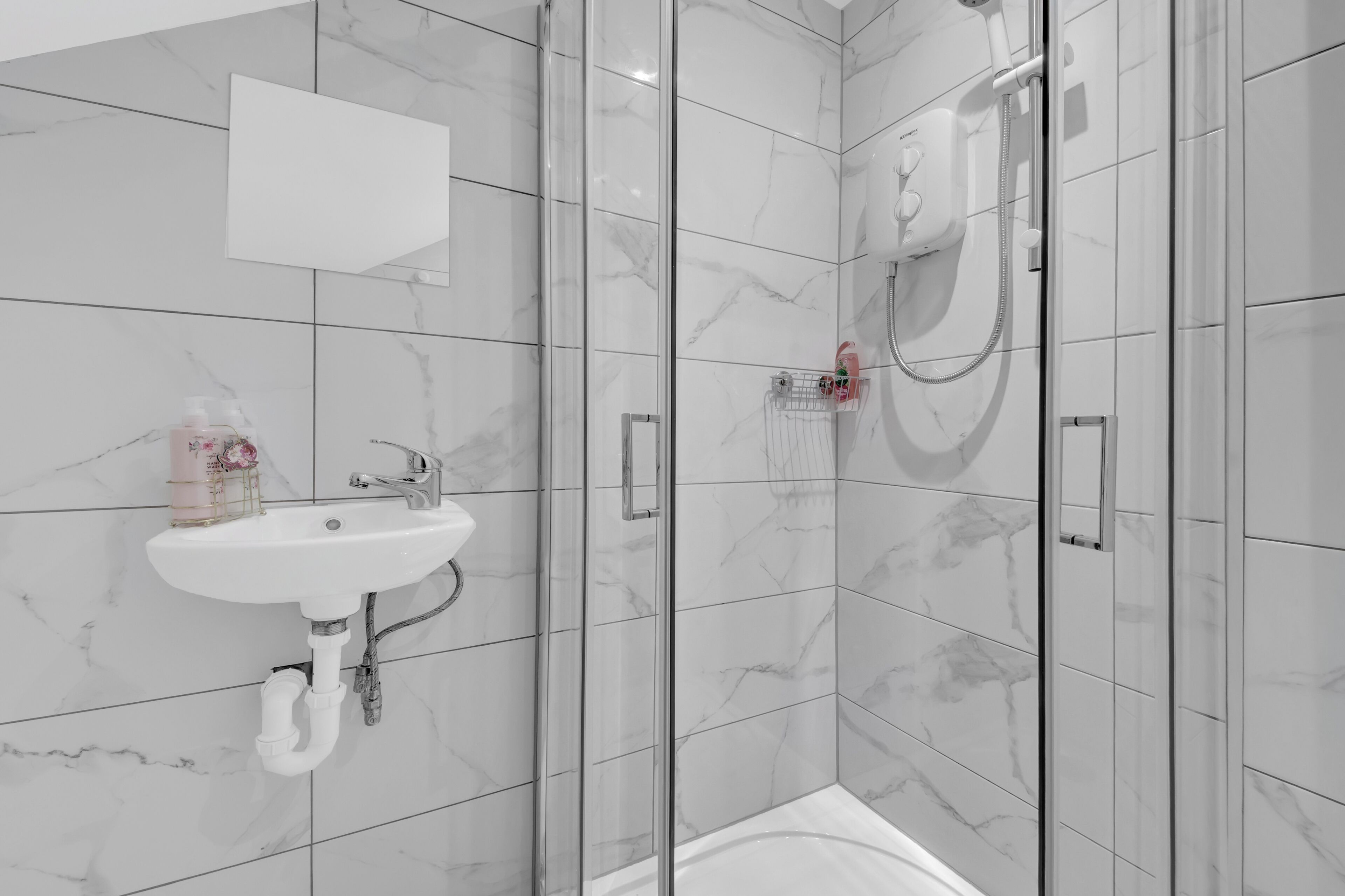 開放式客房 | 浴室 | 淋浴設備、吹風機、毛巾、衛生紙