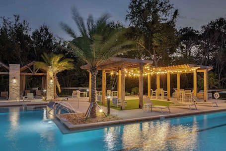 Seasonal outdoor pool