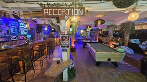 Reception - Hideout Hostel (Ko Pha-ngan)