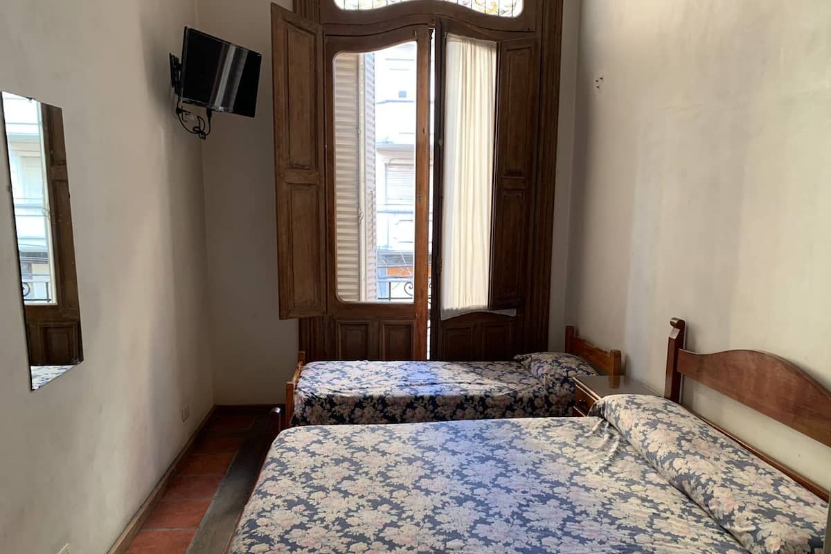 2 bedrooms, free WiFi