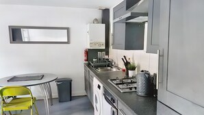 Zimmer | Eigene Küche