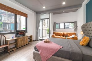 Deluxe Studio - SAZIHOME Le Thanh Tong Hanoi (Hanoi)