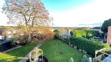 Elite Room, 1 King Bed, Garden View | View from room