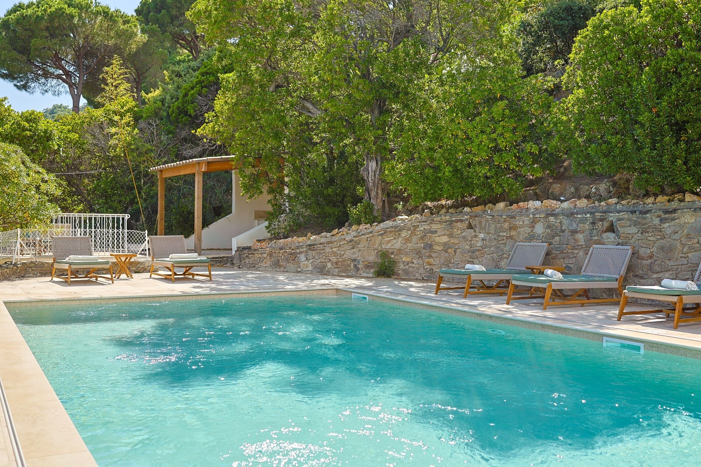 Piscine extérieure, piscine chauffée