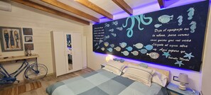 1 bedroom, iron/ironing board, travel cot, free WiFi