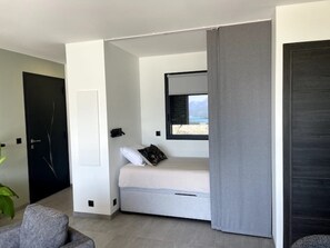 1 bedroom, free WiFi, bed sheets, wheelchair access - Modern apartment with lake view (Savines-le-Lac)