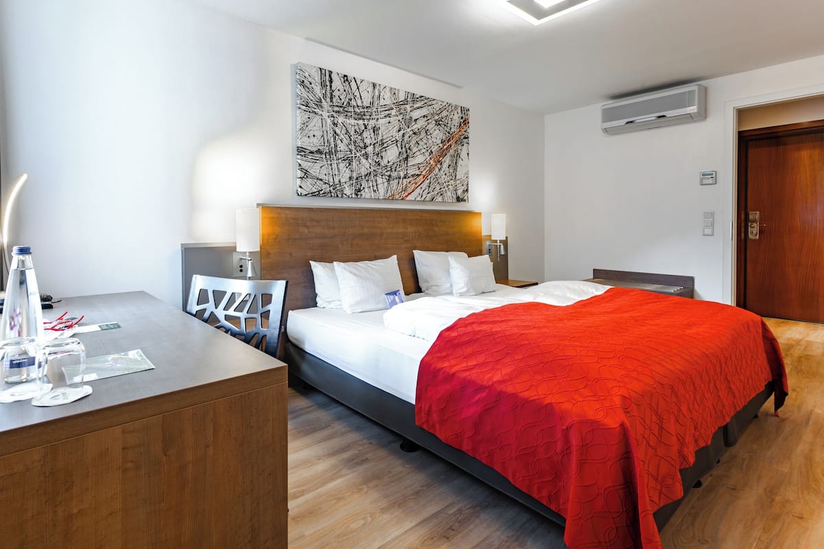 Superior-Doppelzimmer, 1 Schlafzimmer | Zimmersafe, individuell dekoriert, Schreibtisch