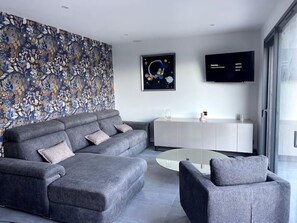 Smart TV, video games, table football, ping pong