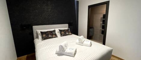 2 bedrooms, free WiFi, bed sheets, wheelchair access