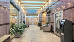 Unclassified image, 4 of 446, button - Mardi Gras Suites NOLA's 4BR Elegance (New Orleans)