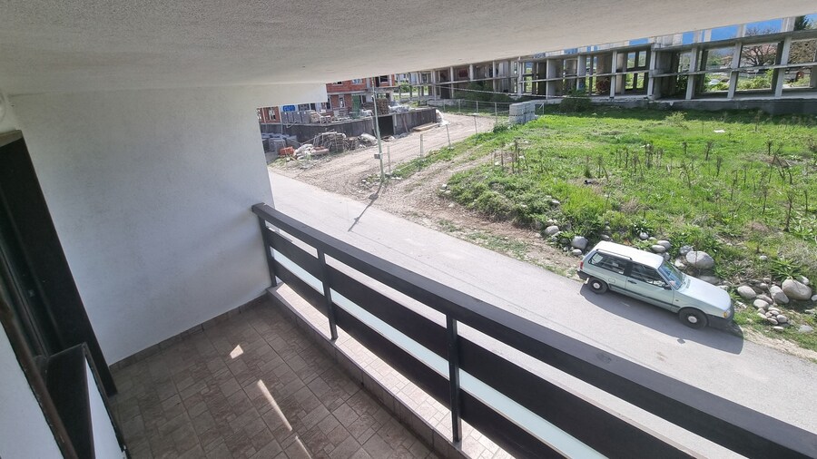 1 Bright Two Floor Apartment