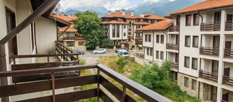 Mountain Paradise 2 - Cosy Mountain View Apartment - 200mbps Wifi