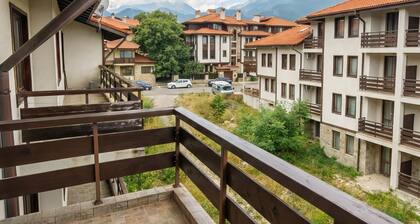Mountain Paradise 2 - Cosy Mountain View Apartment - 200mbps Wifi