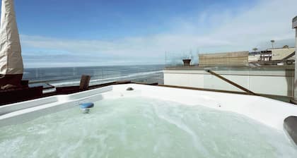Single Family Pet Friendly Oceanfront Home with Two Spas P827-X