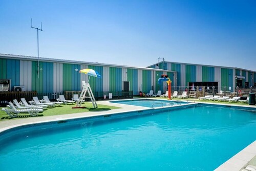 Close to Clacton, this park has plenty to keep the whole family happy!