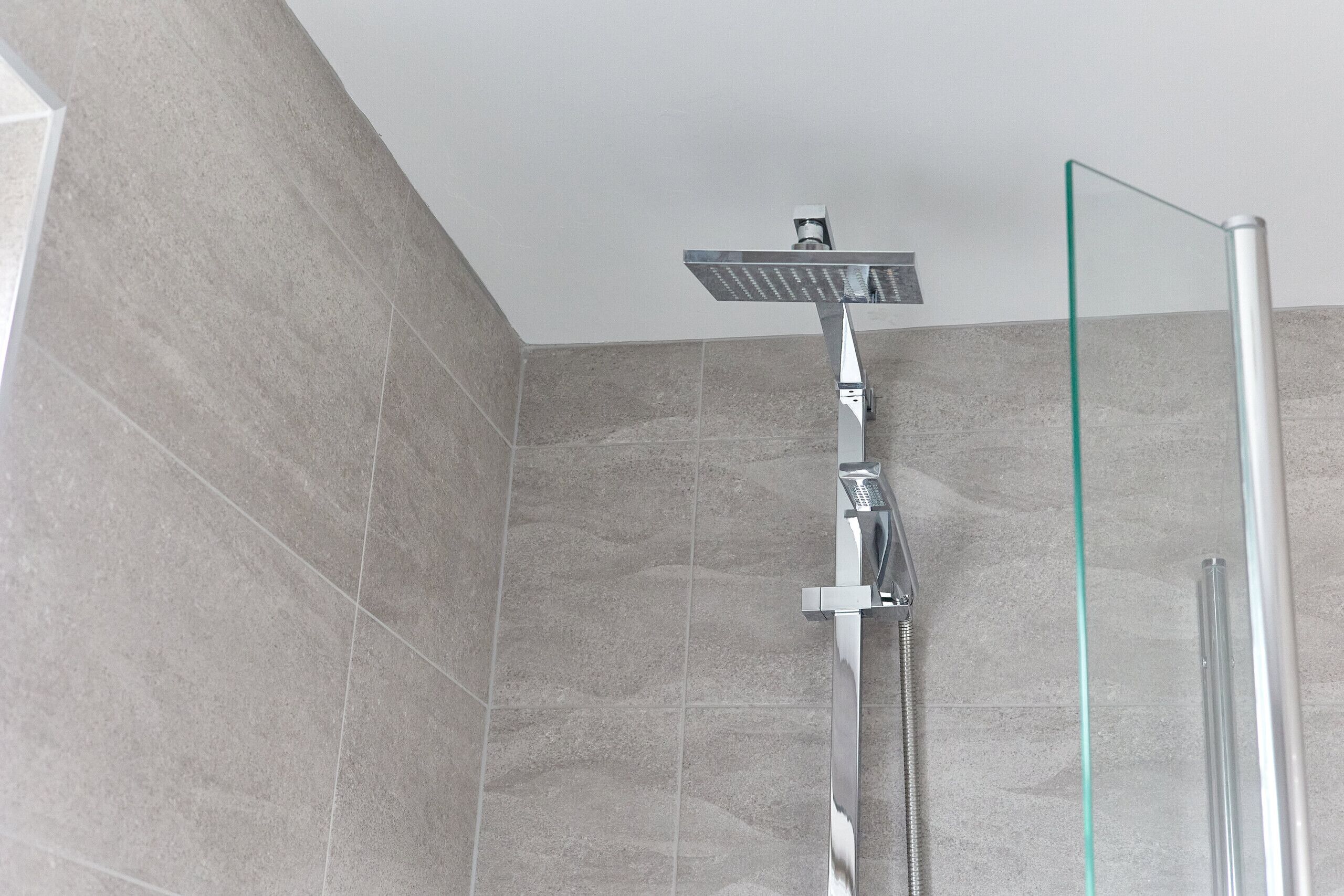 Dusche mit Handbrause