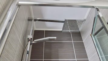 Hand-held showerhead