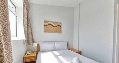 Properties Unique |Dene Rooms Double 42