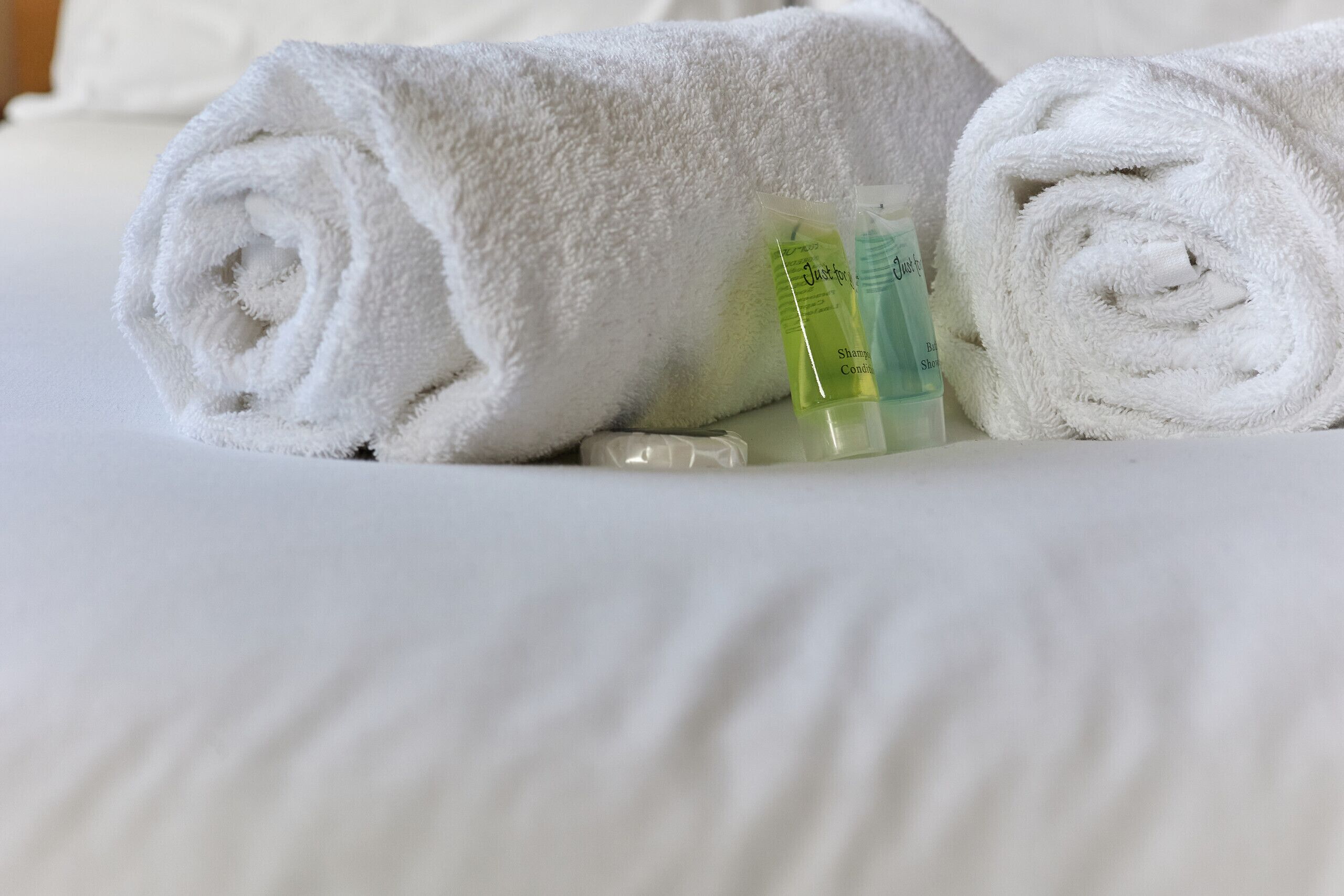 Shower, towels
