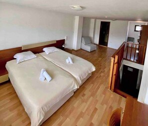 Apartamento, 1 habitación, balcón, vistas a la montaña | 2 dormitorios