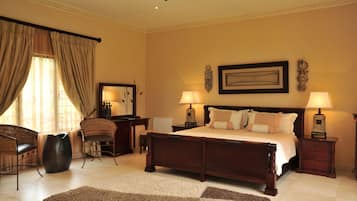 8 bedrooms, bed sheets