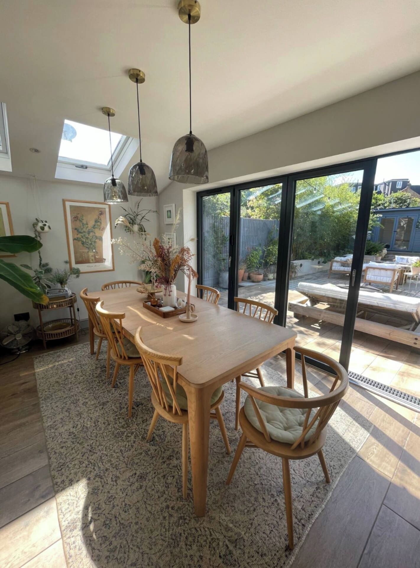 Basic House, Multiple Beds | Dining