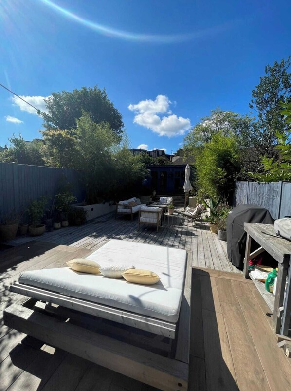 Basic House, Multiple Beds | Property grounds