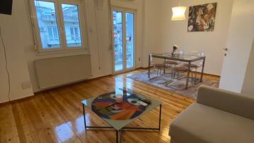 Apartament, 1 dormitori, fumadors, balcó | Sala d'estar