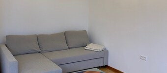Modern, Centrally Located Apartment