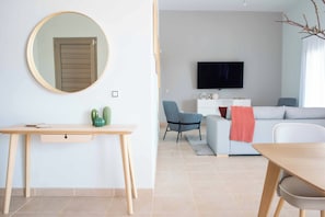 Smart TV, ping pong - Villa Jable - Three Bedroom Villa, Sleeps 6 (Antigua)
