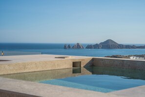 Rooftop terrace - Mistiq Los Cabos (Cabo San Lucas)