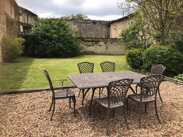 Restauration en plein air