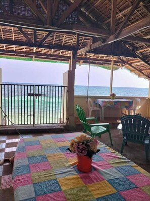 Outdoor dining - Cronin Residences Deluxe Room for 2pax/with b-fast (Bayan ng Oslob)