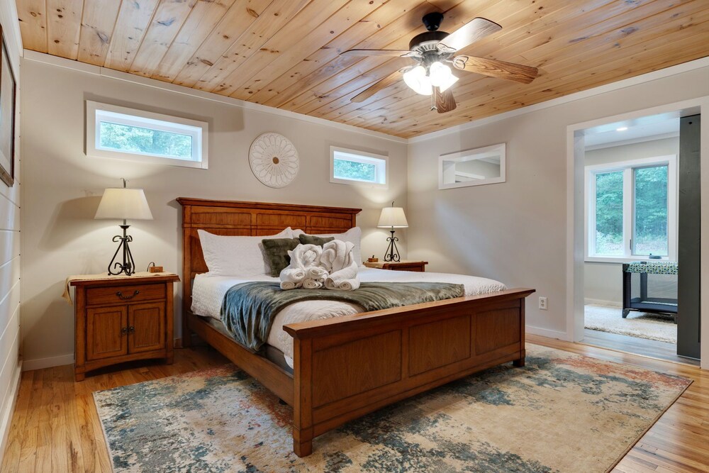 Diamond in the Bluff 3 State Views, Video Games Mineral Bluff Vrbo