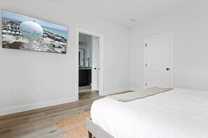 3 bedrooms, iron/ironing board, free WiFi, bed sheets - Sugar Sand Beaches & Florida Sunshine (Navarre)